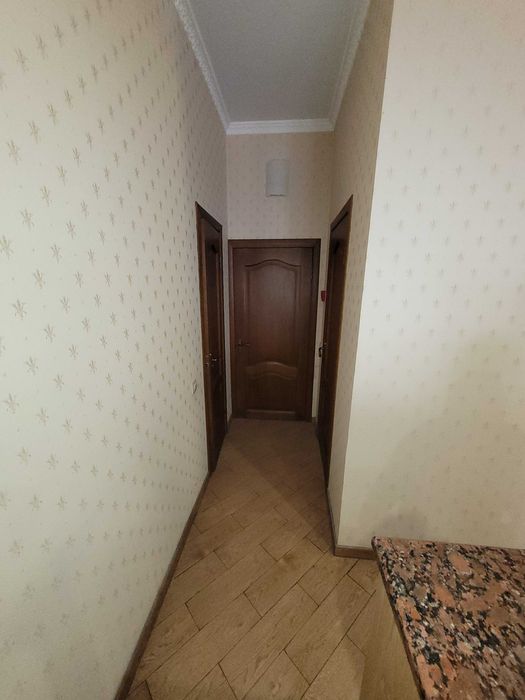оренда кафе у центрі міста ( окремо стояща будівля )