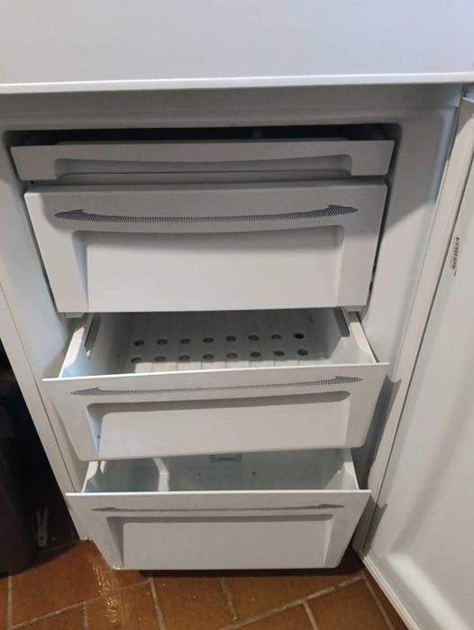 Frigorífico bom estado
