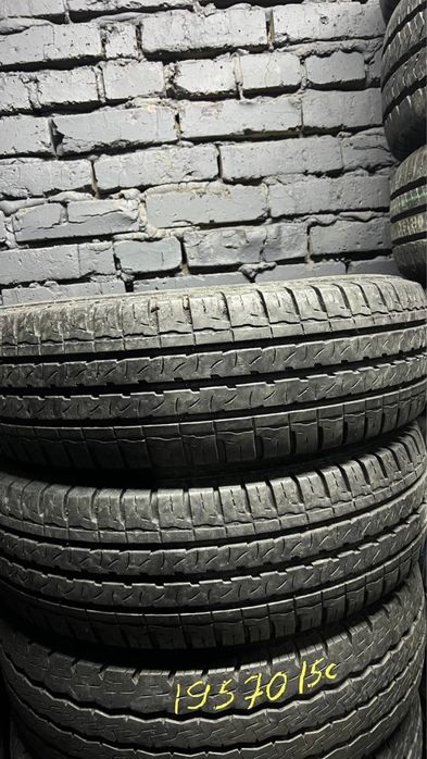 Пара літньої гуми 205/70/15c Kleder