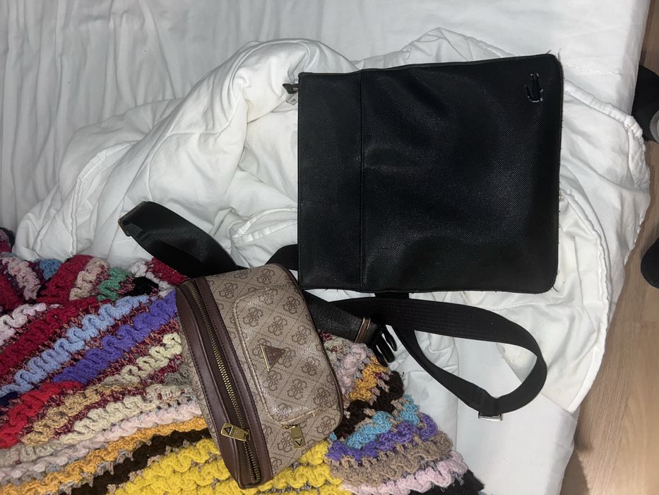 Bolsas da guess e da lacoste