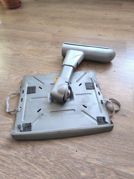 Кронштейн, подставка, полка для телевизора до 40.кг