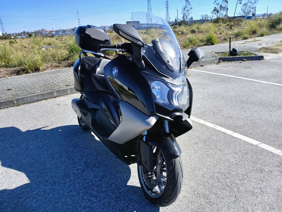 Moto BMW  maxi scooter C650GT