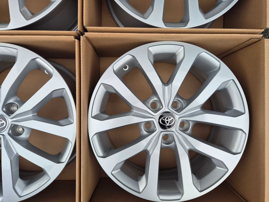 Felgi 17 TOYOTA Corolla, Cross Avens Camry Auris Yaris Cross C-HR Camr