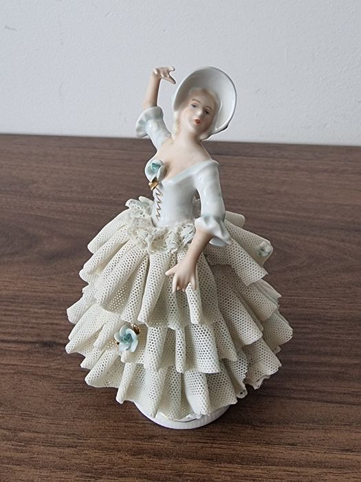 Figurka Unterweissbach stara porcelana niemiecka