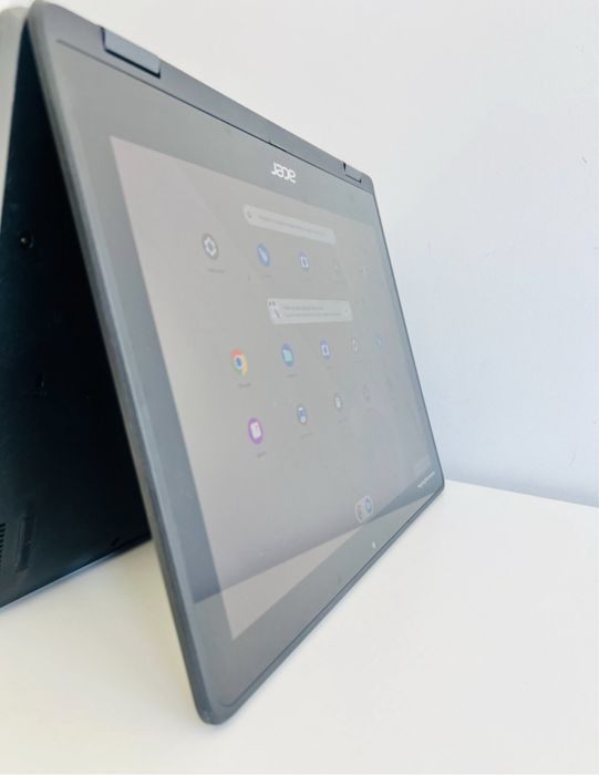 Portátil Acer TouchScreen 360º com caneta