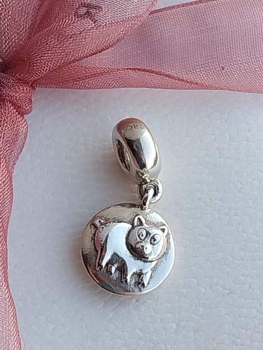 Pendente Pandora, signo chinês Porco