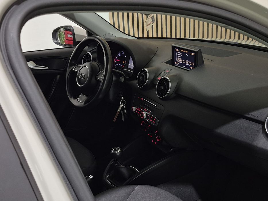 Audi A1 SB - 97.000KM - 1.4TDI | GARANTIA | NACIONAL