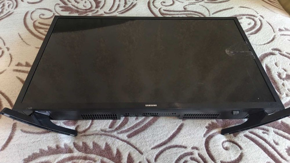 Продам телевізор UE32T5300AU