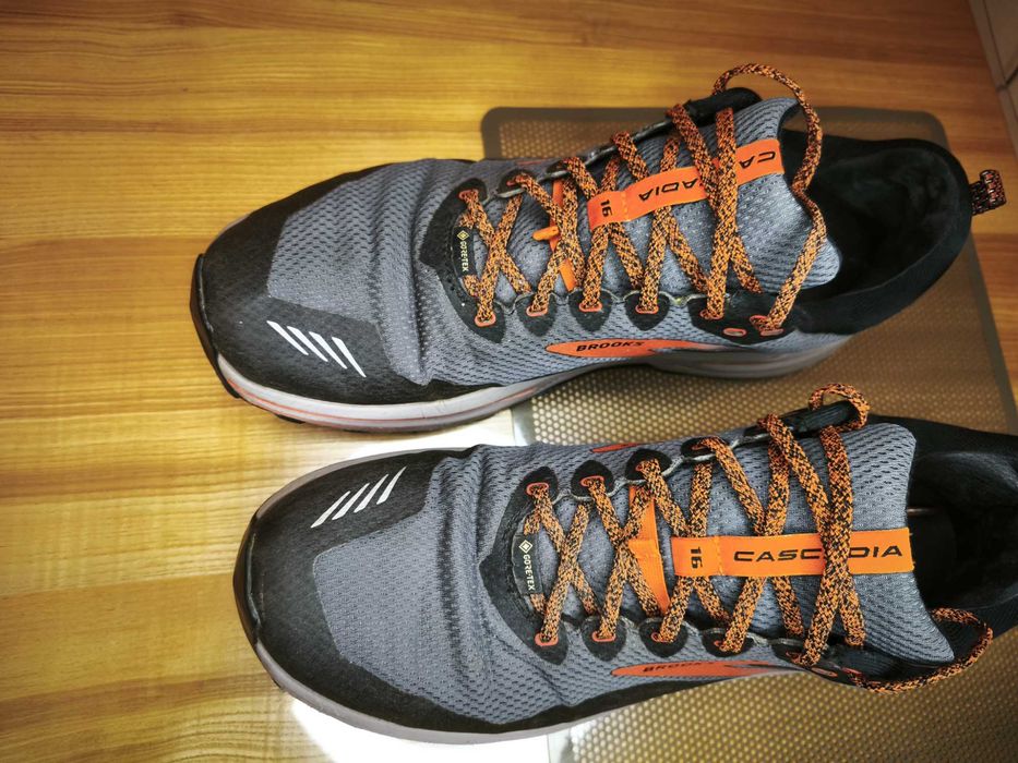 Brooks Cascadia 16 GTX
