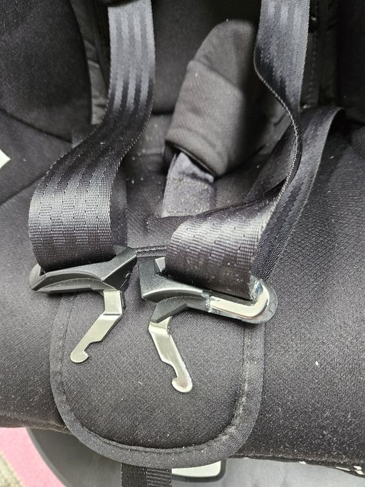 Fotelik Babysafe Rhodesian _obrotowa baza