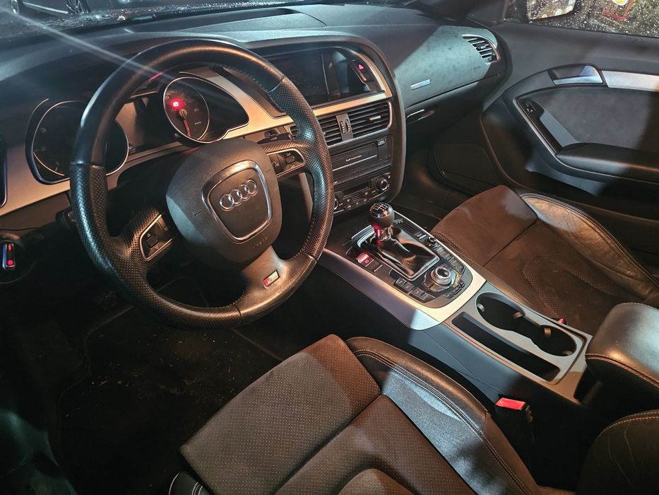 Audi a5 2.0 tdi sline