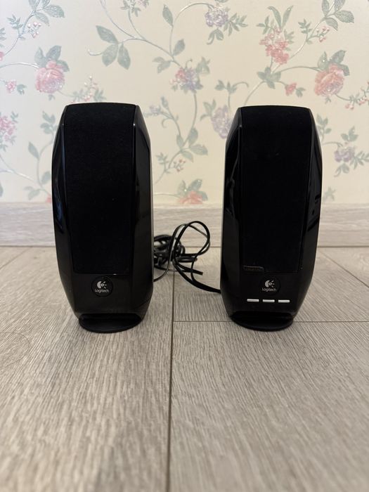 Колонки компьютерные Logitech, мощный чистый звук
