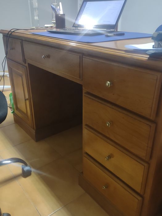 Secretaria madeira maciça