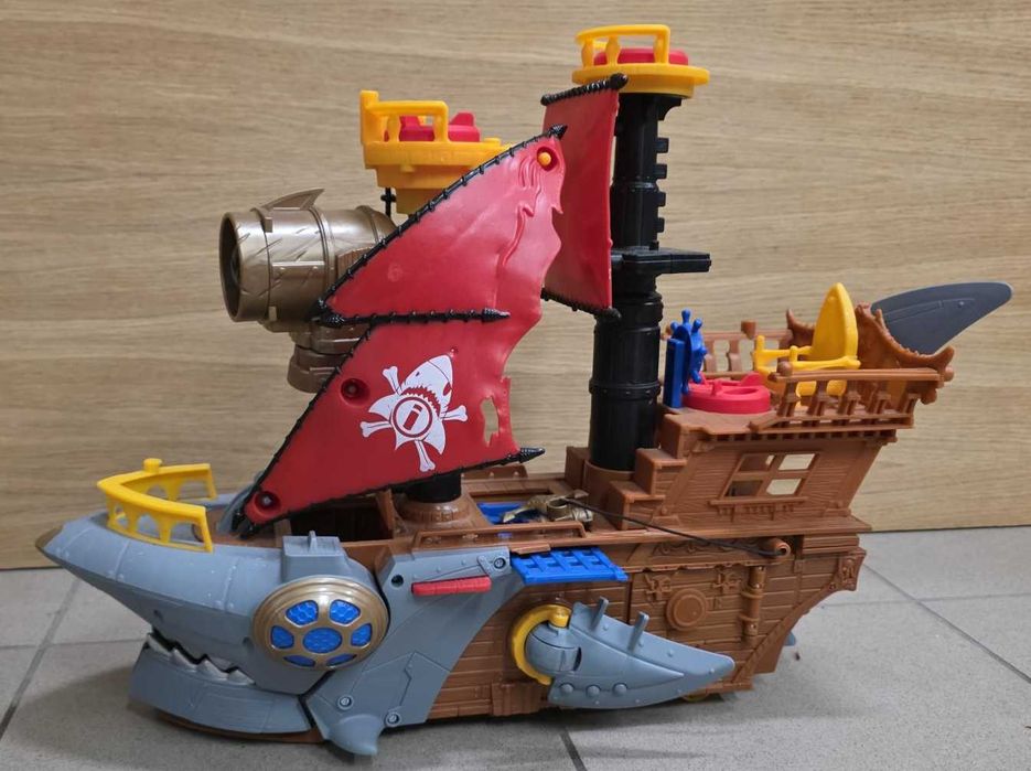 Zabawka statek piracki Fischer Price