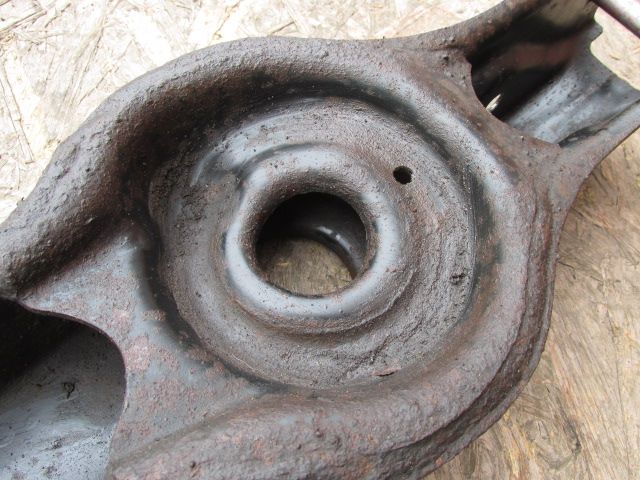 suzuki grand vitara ii 1.9 ddis 06/12 wahacz lewy tył dolny