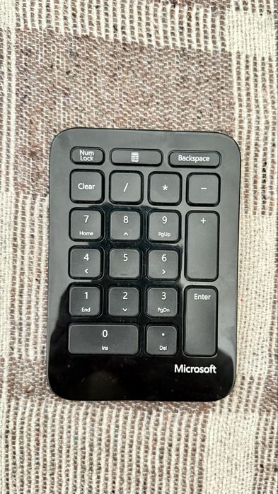 Microsoft Sculpt Ergonomic Desktop – Keyboard + Mouse64751899053697123