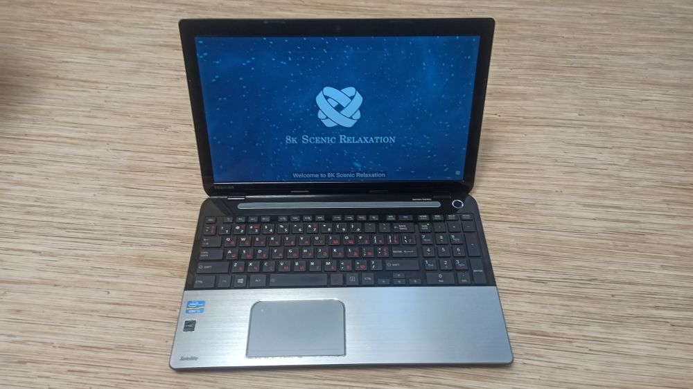 ноутбук TOSHIBA Satellite S50