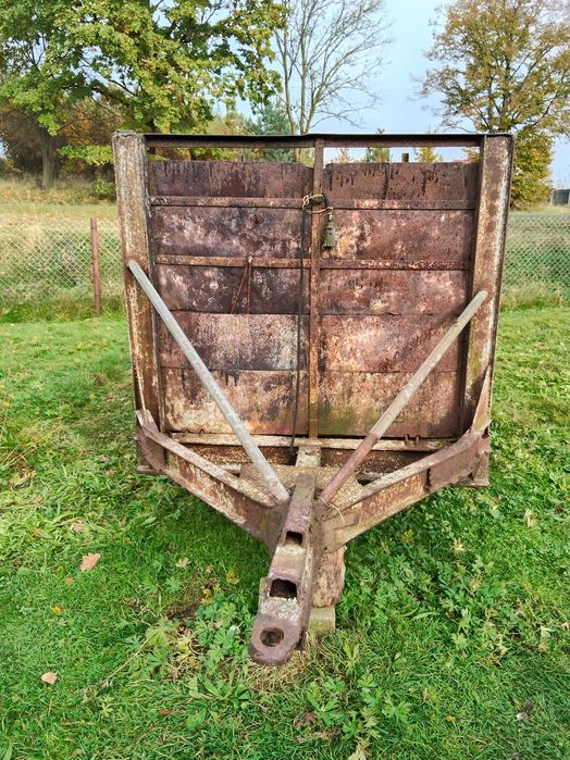 Sprzedam duży wóz do ciagnika