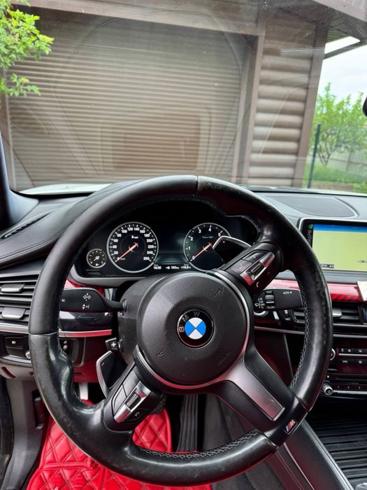 Продам свою машину BMW X 6 в идеальном сосотоянии