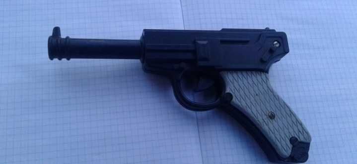 Іграшка Пістолет часів СРСР