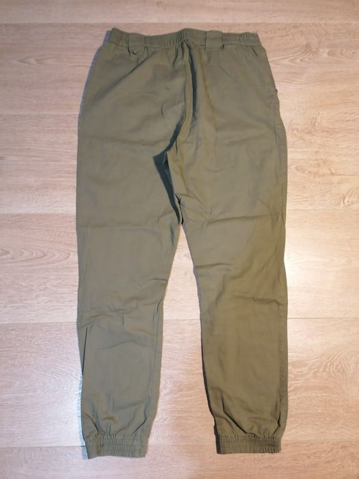 Joggery damskie Cropp M