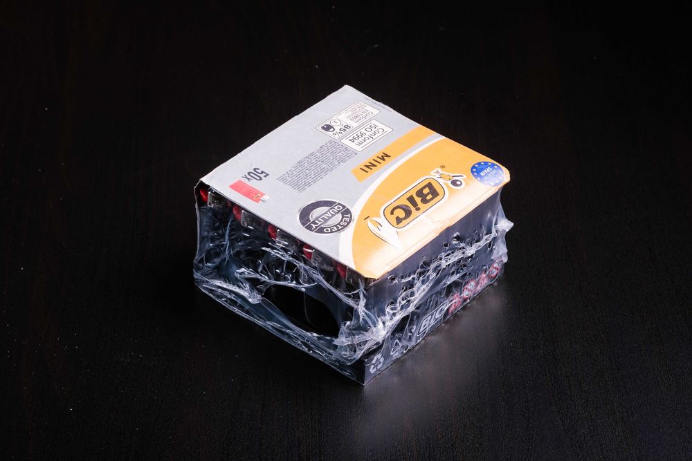 50 Isqueiros Mini Bic Pretos