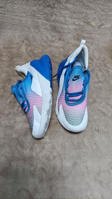 Nowe buty damskie