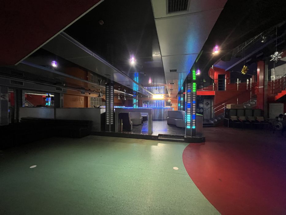 Окреме комерційне приміщення  1170 кв.м., під будь який бізнес.