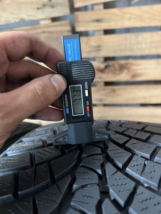Зимові шини‼️235/40 R19 Kumho WinterCraft wp71  92V 7.7мм 2025рік