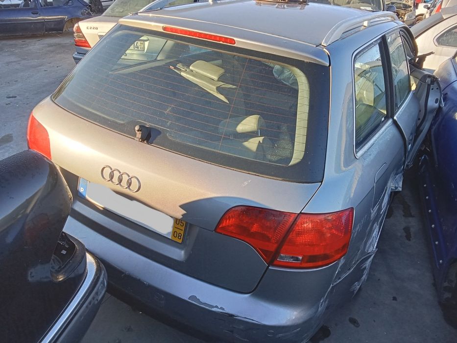 Viatura para peças Audi A4 2011