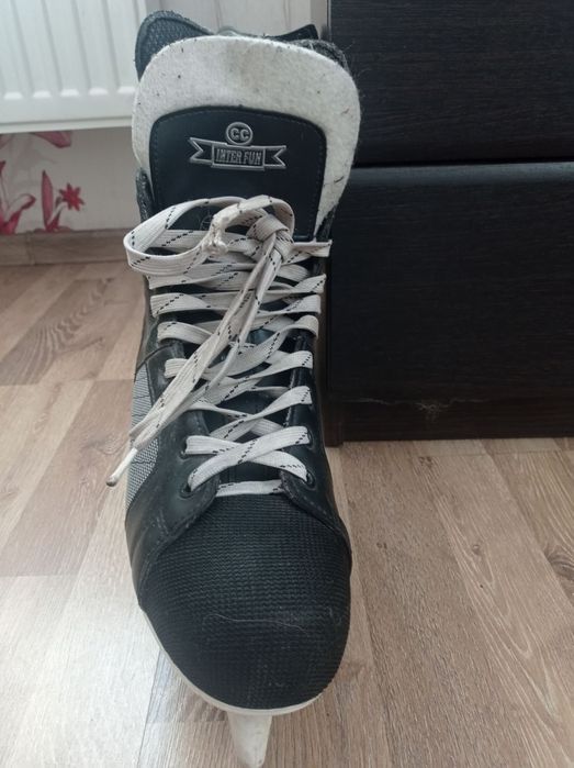 Коньки ZHI QU  / CC INTER FUN. Ковзани.