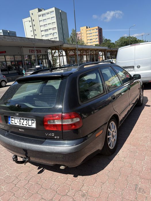 Volvo v40 1.9D 2001