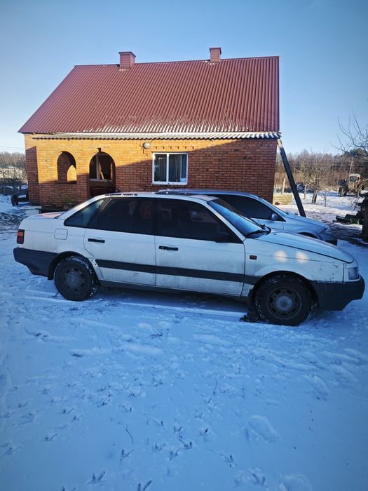 Продам passat b3 1.8 газ бензин