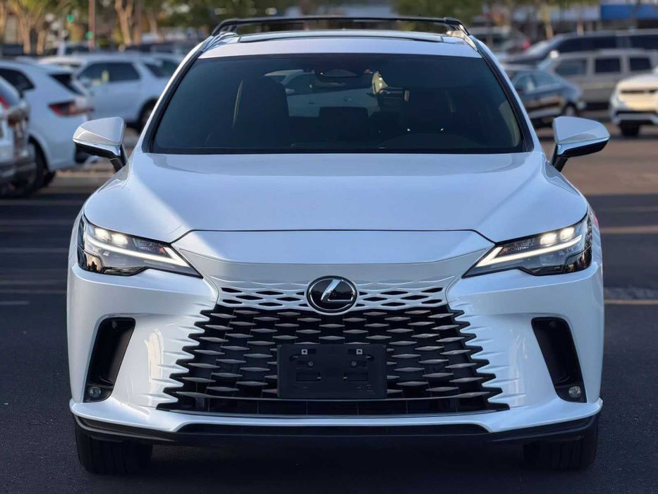 Lexus RX 350h      2023