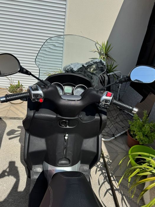 Piaggio mp3 250 LT