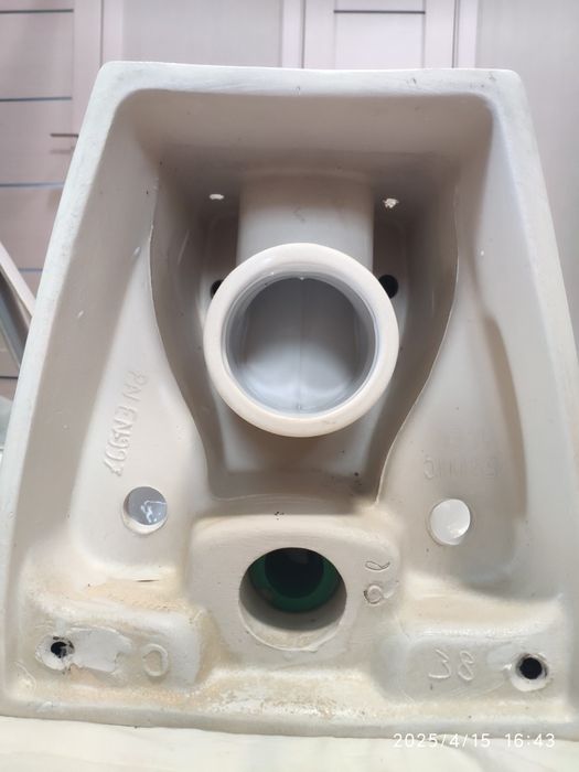 унітаз підвісний Cersanit Moduo CleanOn K701-147