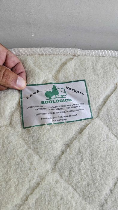 2 Camas 180x135 Completas: Estrado Colchão Ortopédico e Cabeceira