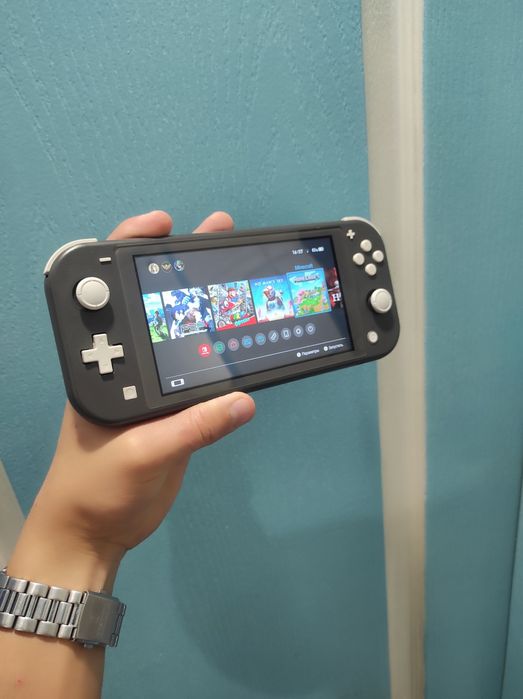 Nintendo switch lite 256gb