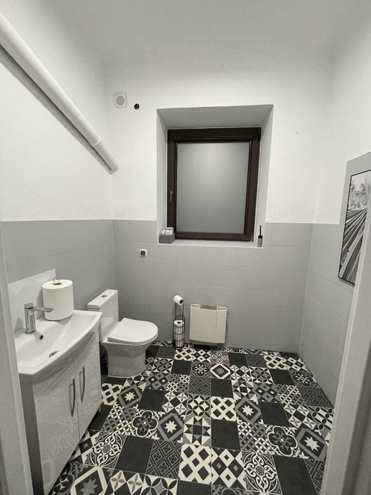 Podnajmę gabinet usługowy 17m2