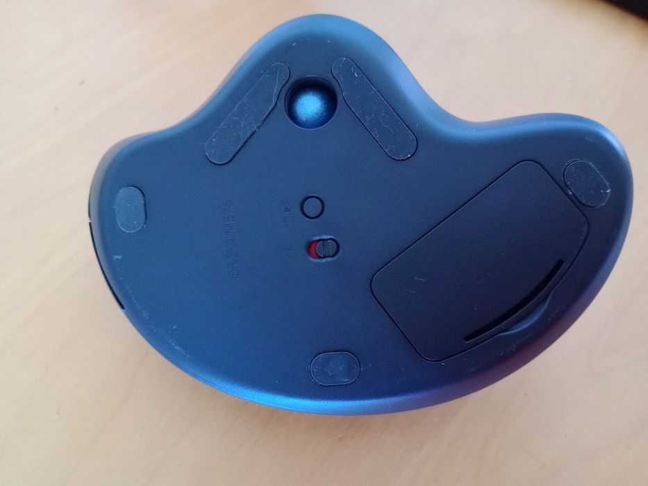 Myszka trackball Logitech Ergo M575