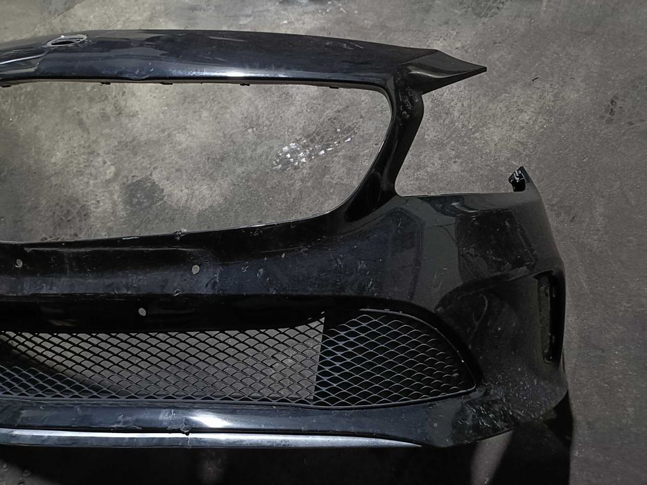 Parachoques dianteiro w176