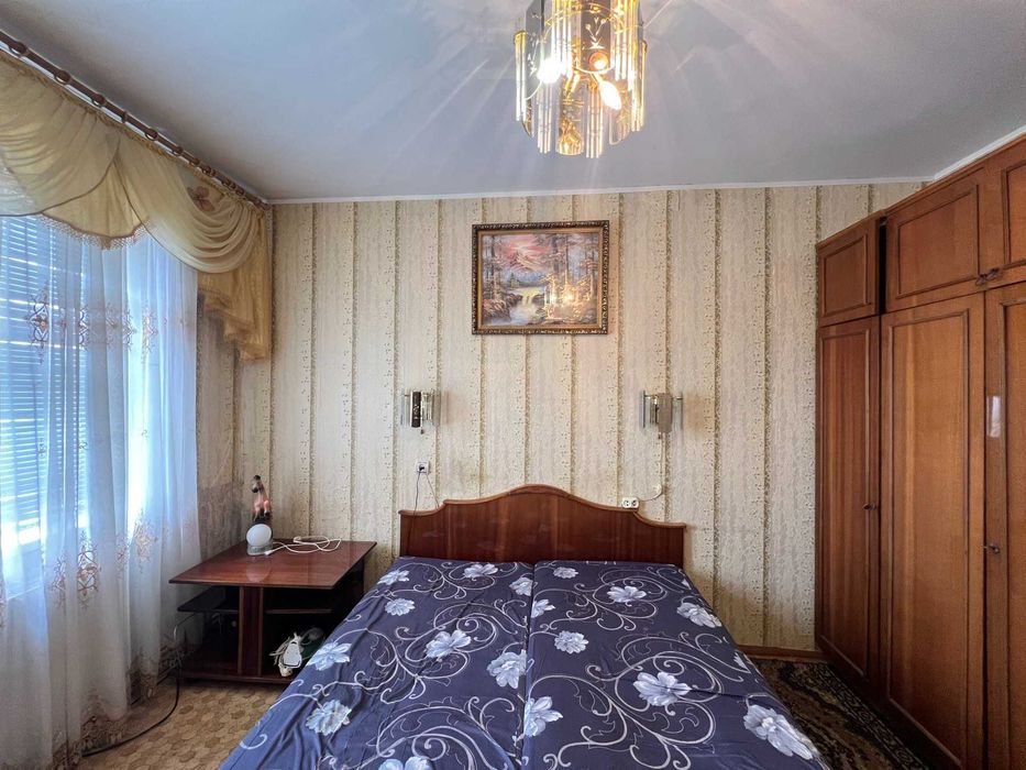 2к квартира на вул. Леонтовича неподалік ЕКСПРЕСУ