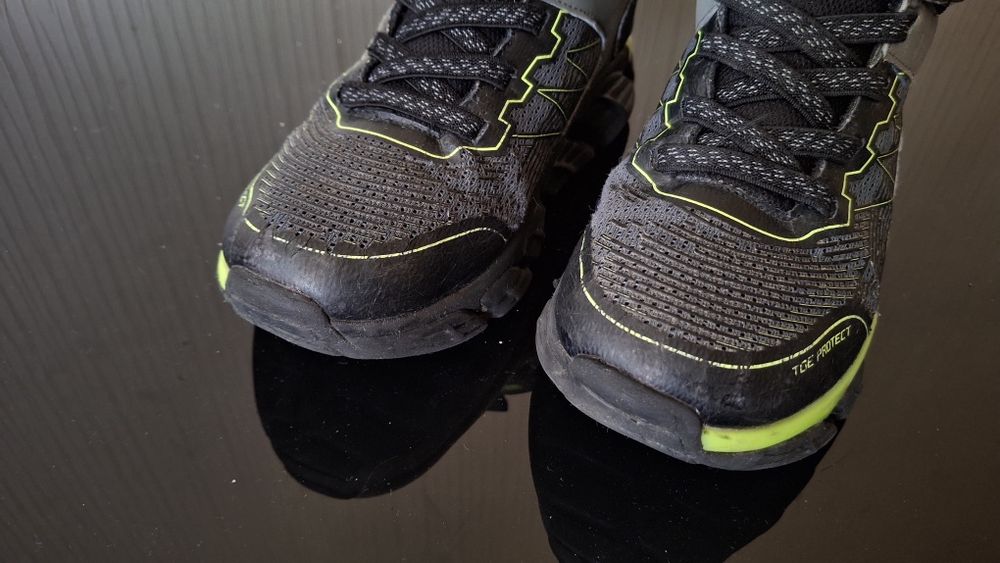 Buty chłopięce Skechers  rozm.35