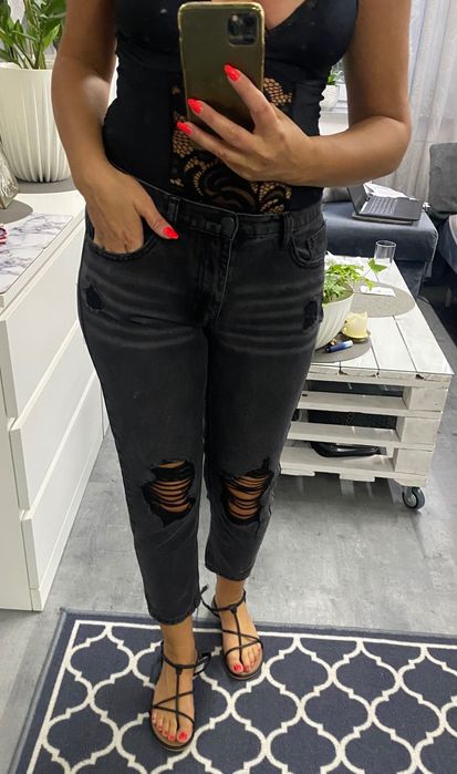 Czarne szare jeansy spodnie z dziurami mom boyfriend S M