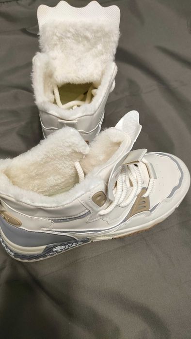Buty ocieplane 39