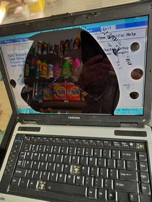 Laptop toshiba na częsci