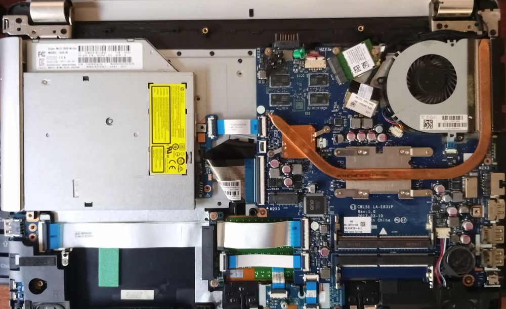 Computador Portátil HP 15-BW009 np