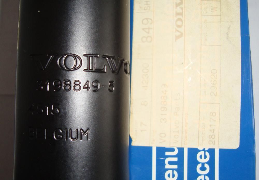 Амортизатор кабины Volvo FH, FM (задний горизонтальный) (3198849)