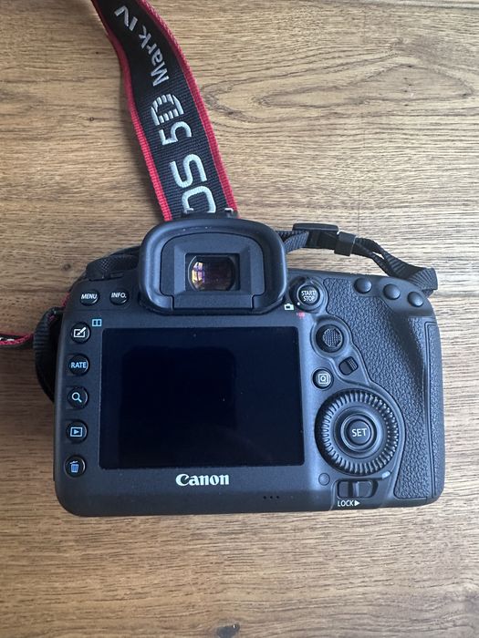 Canon EOS 5D Mark IV bdb stan