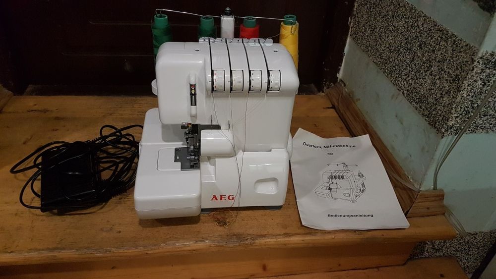 Оверлок ,  AEG 760 з Німеччини